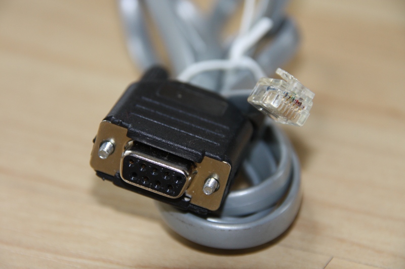 The selfmade Cisco console cable