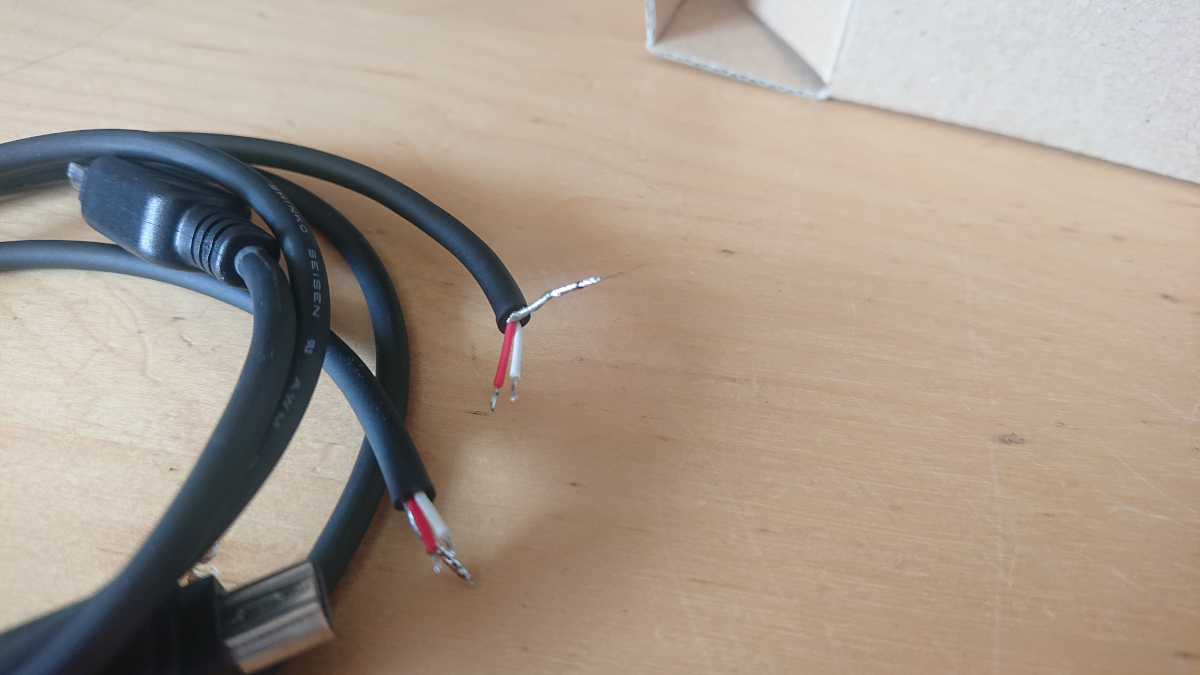 Yaesu CT-168 cut in half